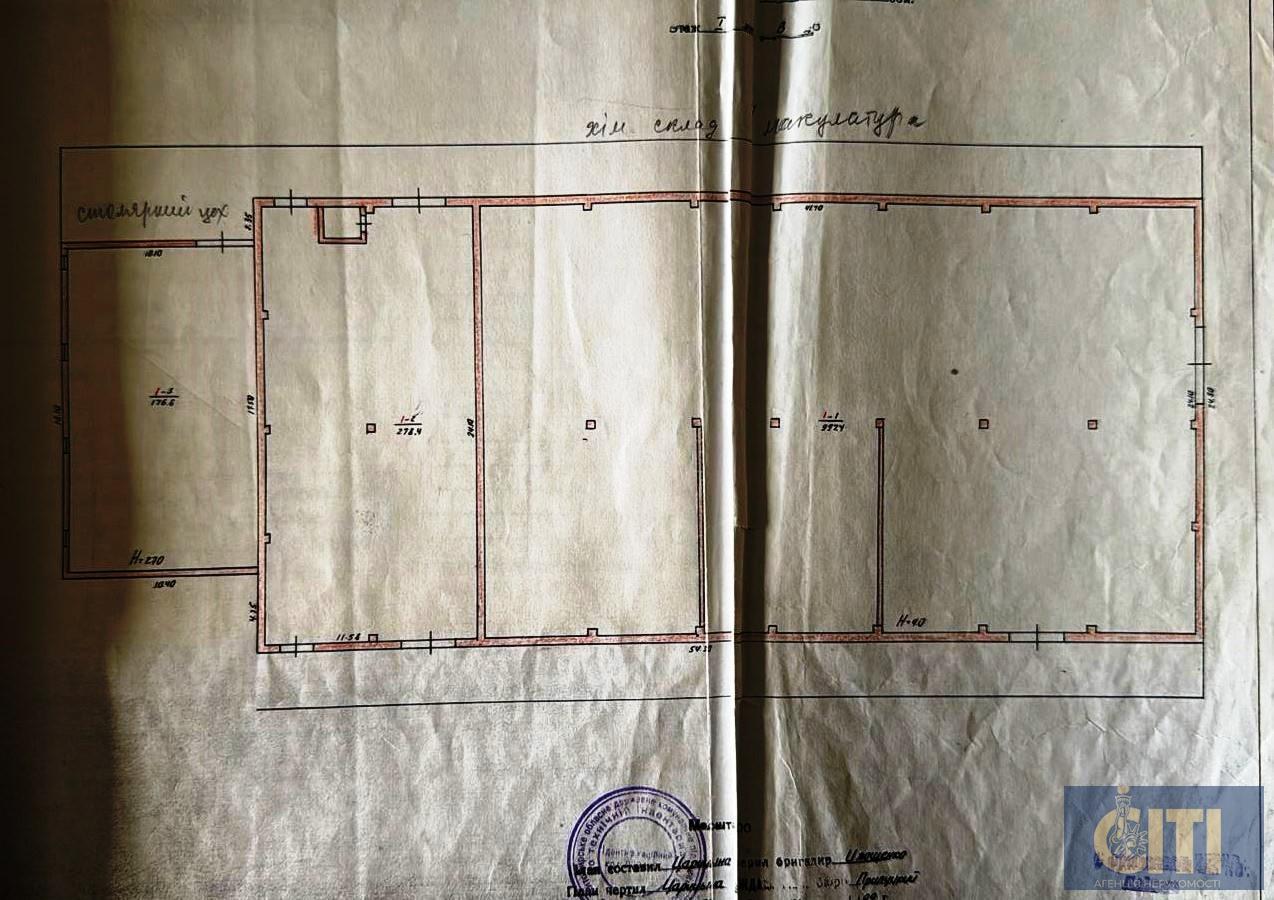 Продажа имущестевноного комплекса в Житомире с Ж/Д веткой, район ул. Промышленной. Продаж майнового комплексу в Житомирі із залізничною гілкою, район вул. Промислової.