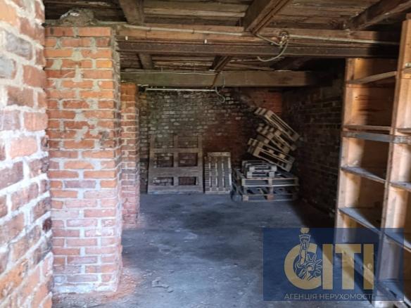 Basement of 50 m² in Smolianka area