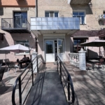 Premischennya in the very center of the city - Nebesnoi Sotni / Lyatoshinskogo, 57 m².