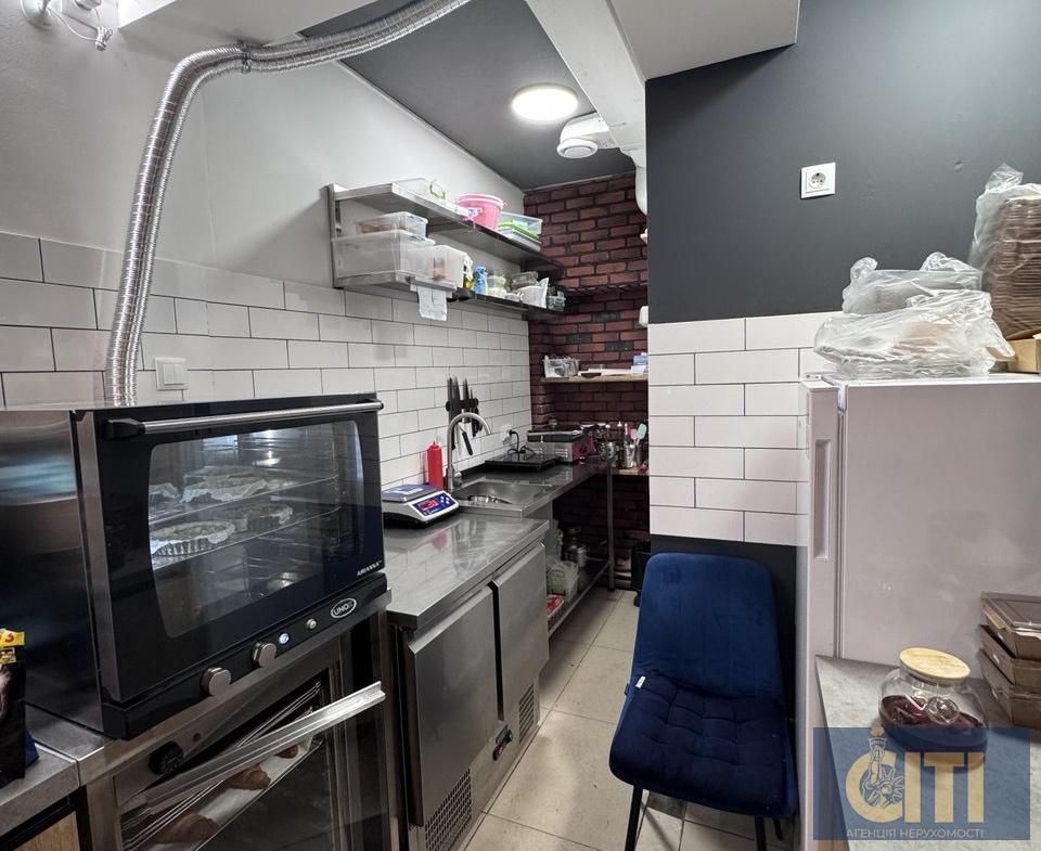 For sale working cafe with profitable business in the center of Zhitomir - Kivska Street, 70!