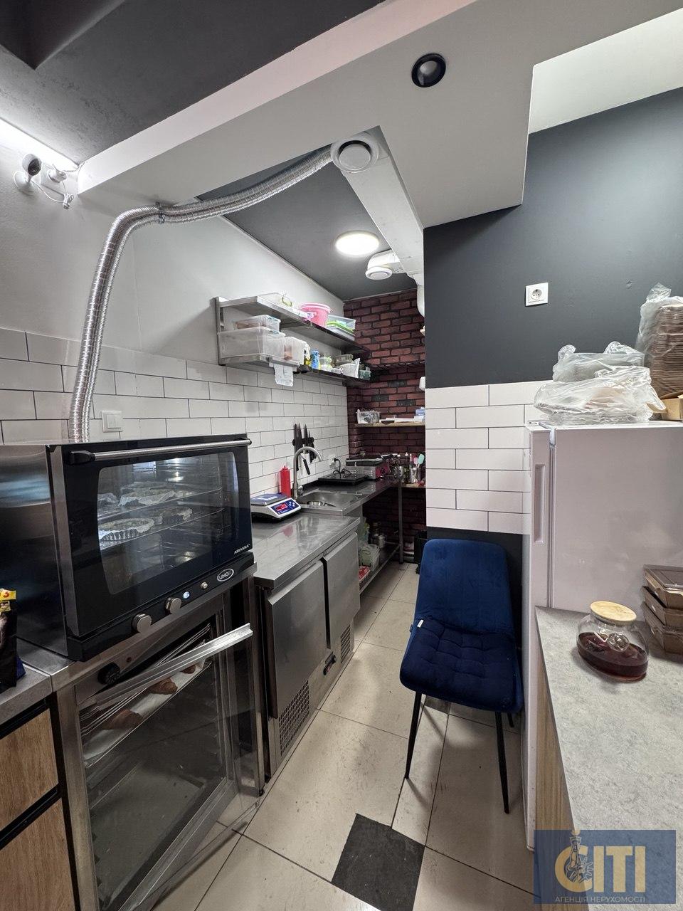 For sale working cafe with profitable business in the center of Zhitomir - Kivska Street, 70!