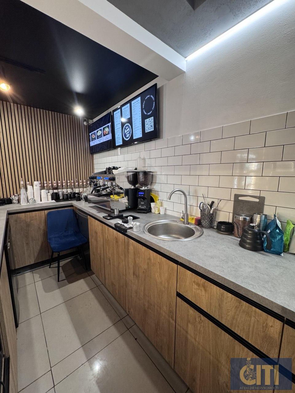 For sale working cafe with profitable business in the center of Zhitomir - Kivska Street, 70!