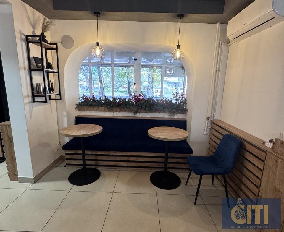 For sale working cafe with profitable business in the center of Zhitomir - Kivska Street, 70!