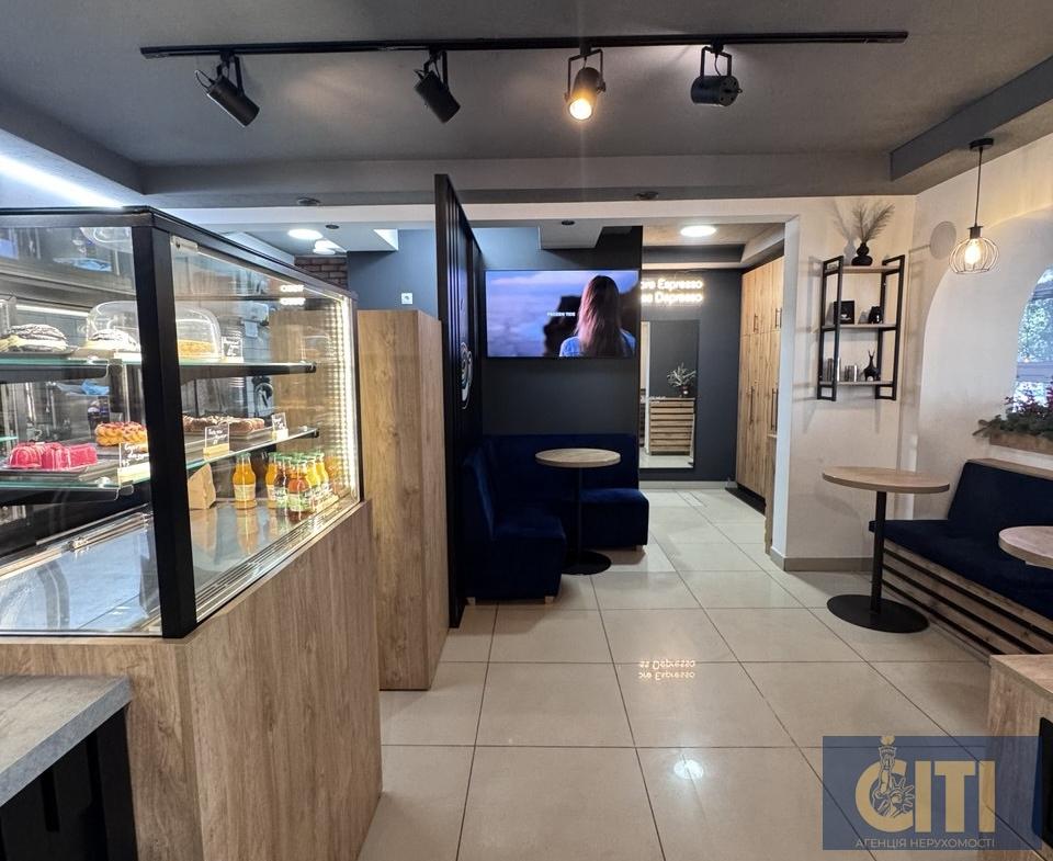 For sale working cafe with profitable business in the center of Zhitomir - Kivska Street, 70!