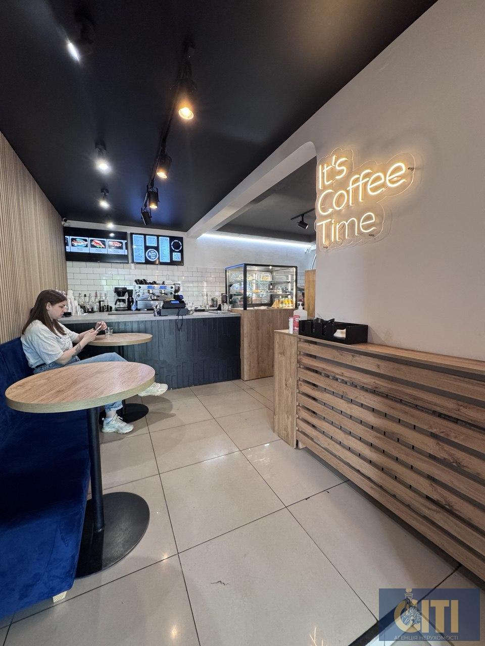 For sale working cafe with profitable business in the center of Zhitomir - Kivska Street, 70!