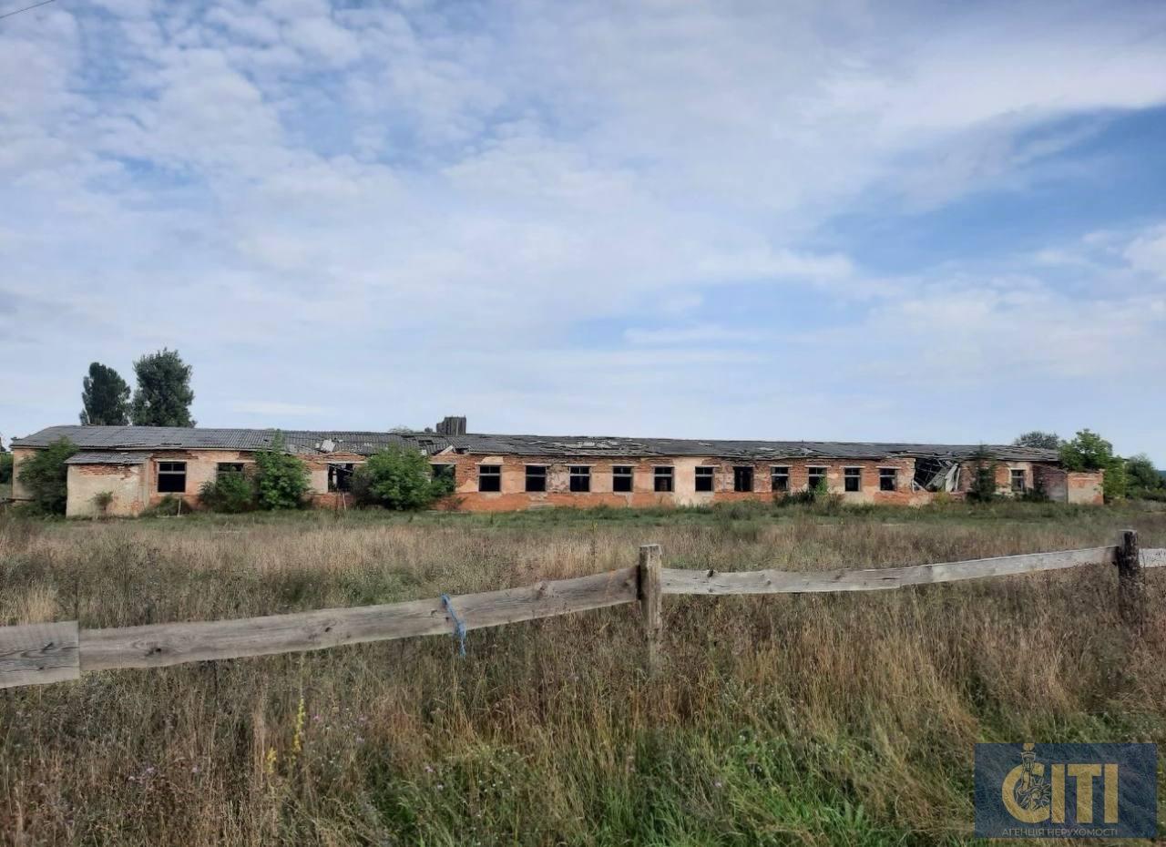 Продається промислове приміщення біля Житомира, 1700 м² Продається промислове приміщення біля Житомира, 1700 м²