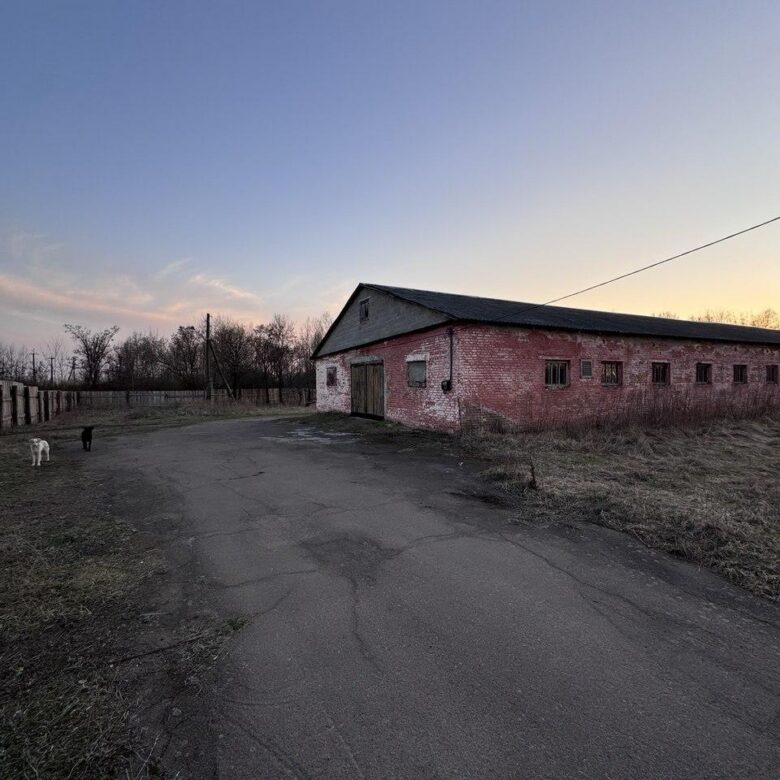 Продаж нежитлової будівлі у м.Коростень загальною площею 511 м²