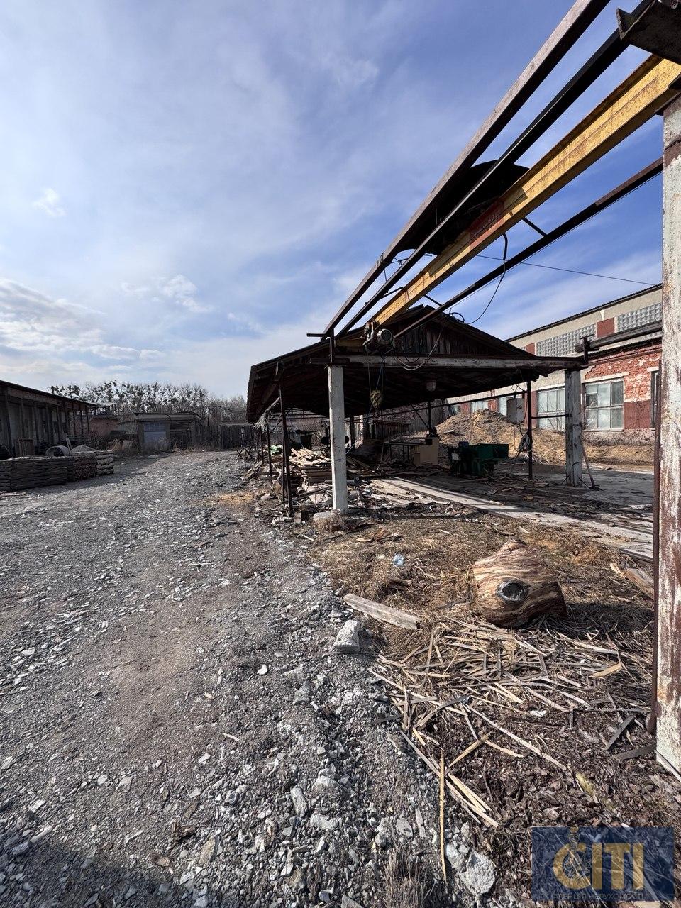 Продаж нежитлової частини будівлі у м.Коростень загальною площею 346 м²