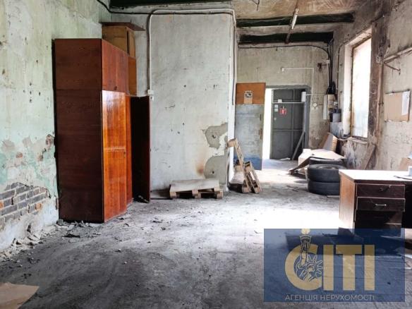 Warehouse, Smolianka, 50 m², height 2.7 m