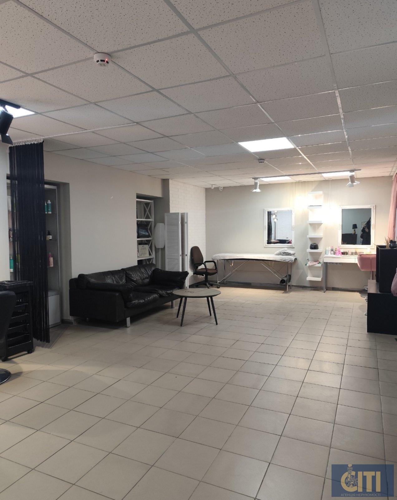 Здається в оренду приміщення площею 56 кв.м на вулиці Тутковського Здається в оренду приміщення площею 56 кв.м на вулиці Тутковського