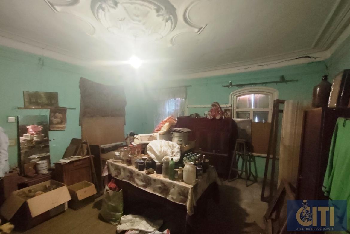 Фасадна ділянка зі старим будинком в центрі Житомира, 4.5 сот