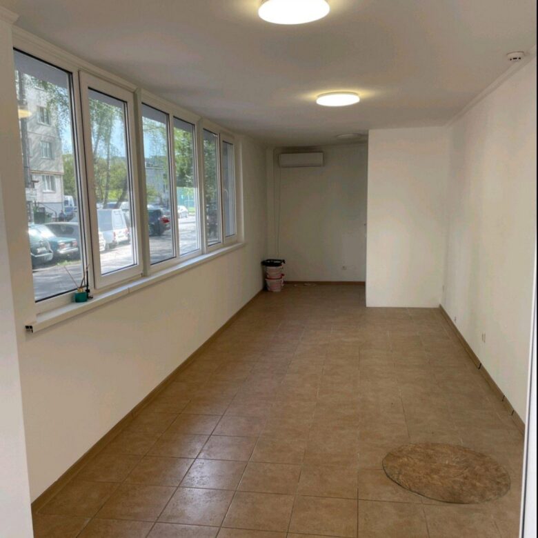 Оренда приміщення під кабінет, вул. Тутковського, Житомир