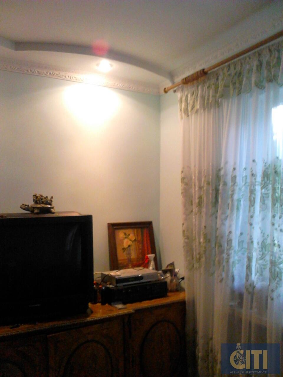 6799_213423423 Частина будинку під офіс або склад-магазин у центрі Житомира