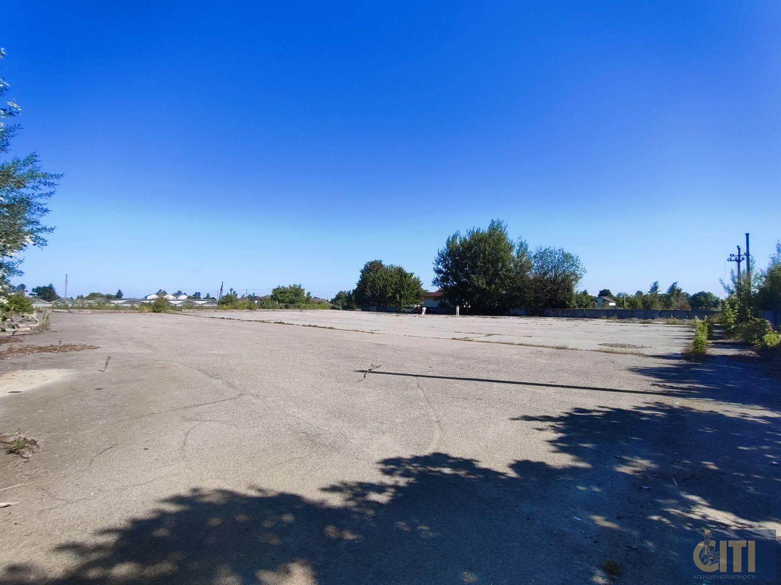 _viber_2025-07-01_13-45-30-265 Земельна ділянка 2,7 Га + приміщення 800 кв.м. у Станишівці