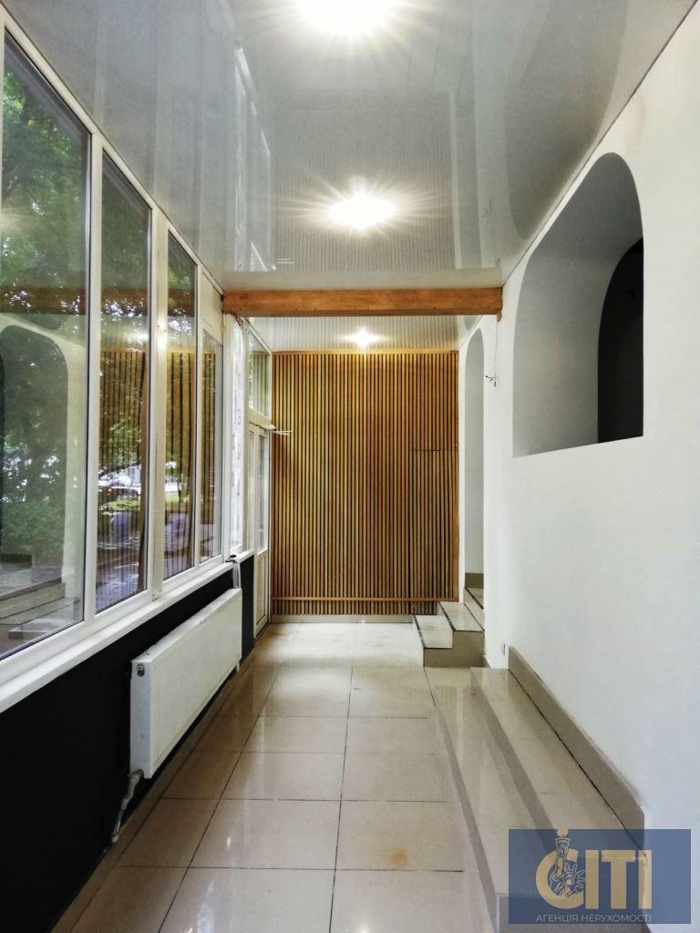 _viber_2025-07-26_17-25-40-479 Оренда комерційного приміщення 59 м² в самому центрі Житомира