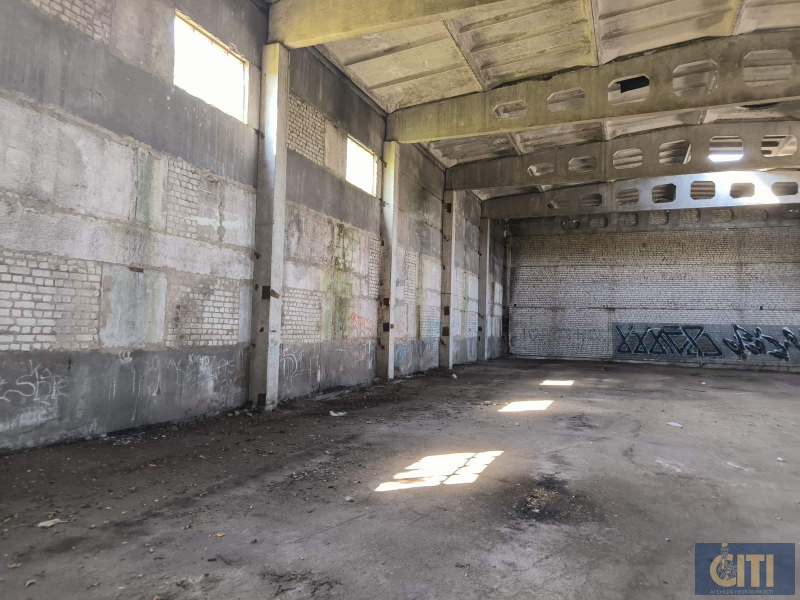 zemelnyj-uchastok-32-ga-pomeshhenie-800-kvm-v-stanishevke-2 Земельна ділянка 2,7 Га + приміщення 800 кв.м. у Станишівці