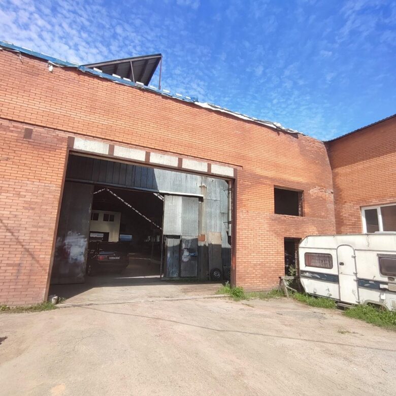 Продаж промислово- виробничого приміщення 650 кв.м. вул. Параджанова