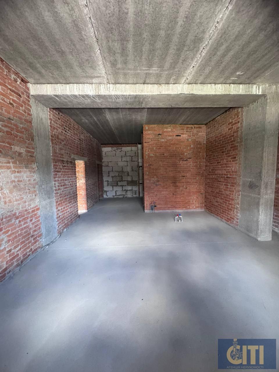 photo_8_2025-08-27_11-25-54 Продається комерційне приміщення в ЖК «Олімпійський», 4 секція — 83 м²