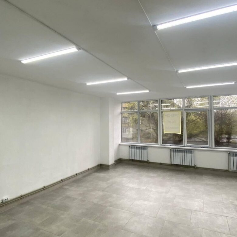 Здам в оренду приміщення в новобудові, Грушевського / І. Мазепи, 54 м²