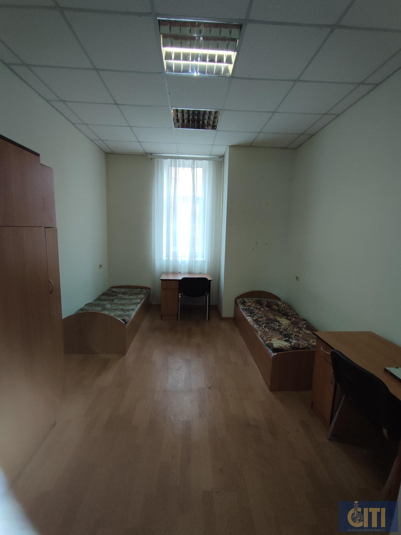 0-02-05-262b52e680a894c074ca8157b81a818182f430ad231ca0dbe83214447f7cca57_c2411ca4e694da9f Продається приміщення 800 кв.м. у центрі Житомира, район майдану Короленка