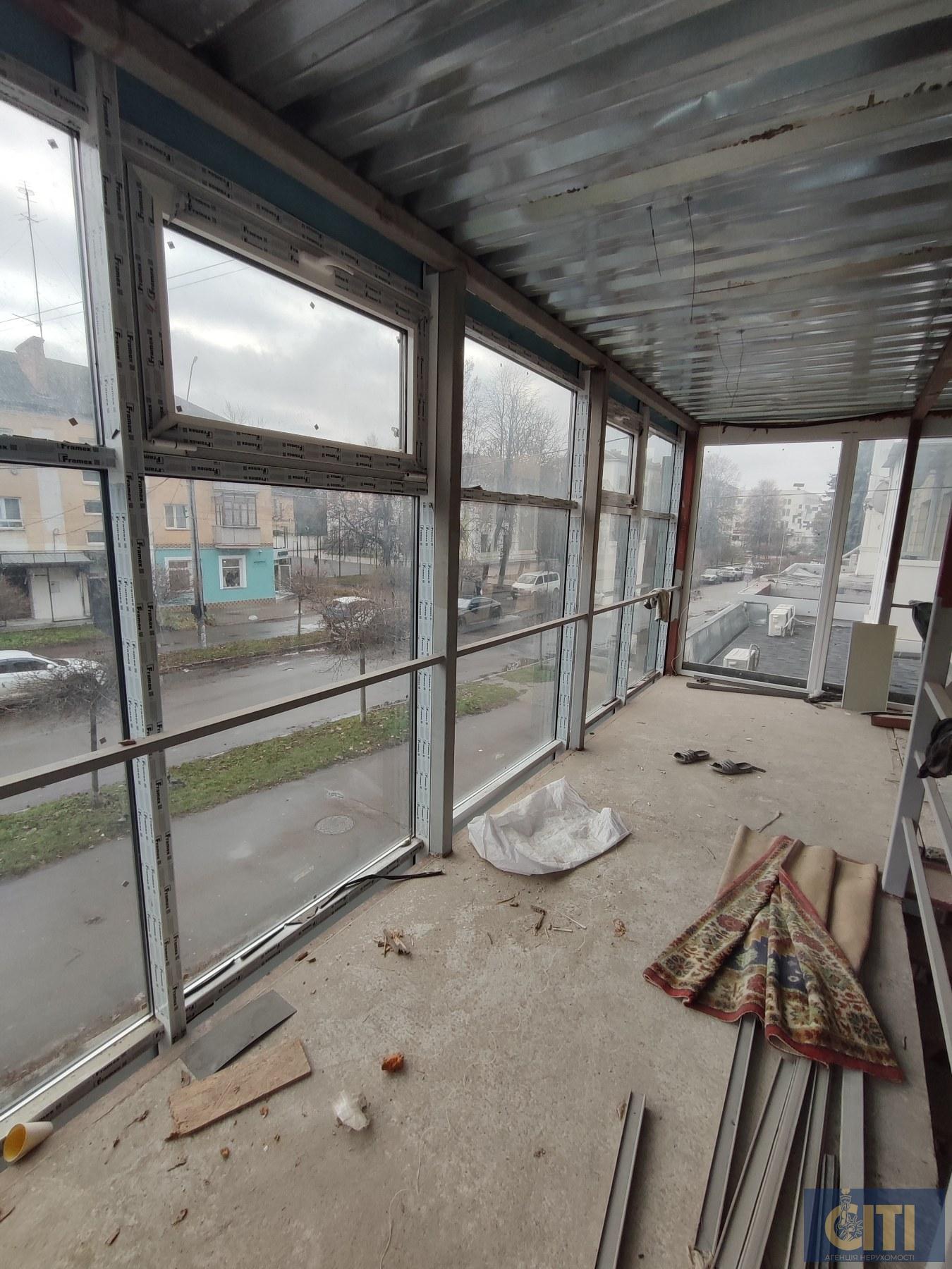 0-02-05-f38884198c75752880b1e7d207a21ccfb5b9ec3ed28049002f345a7a65591971_2c51e1a166c7f4dc Оренда приміщення 180 кв. м. у центрі Житомира район перехрестя Н. Сотні/Лятошинського