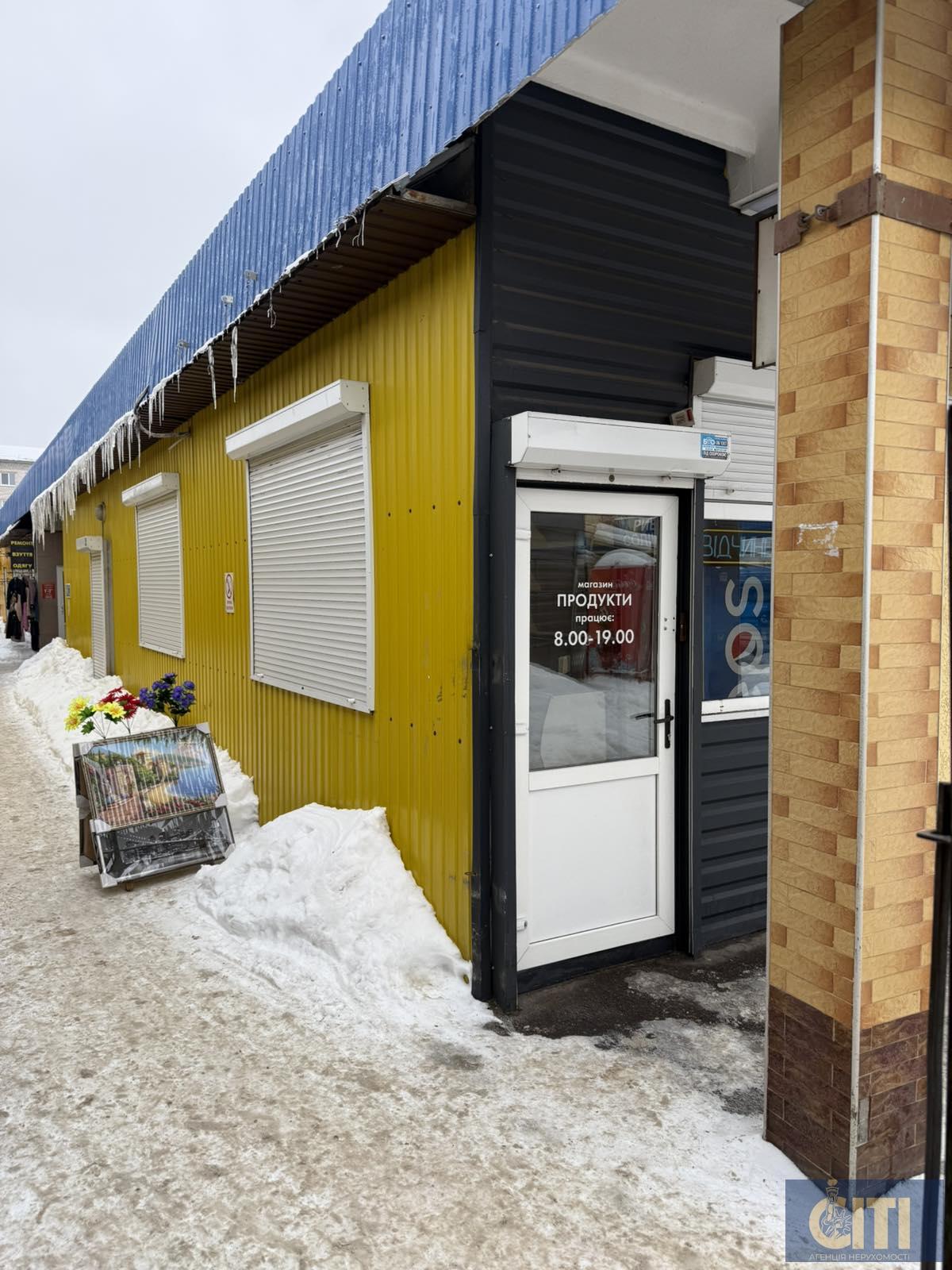_viber_2026-01-23_11-15-10-911 Здається в оренду магазин на Житньому ринку (м. Житомир) – з боку автостанції, з торця будівлі