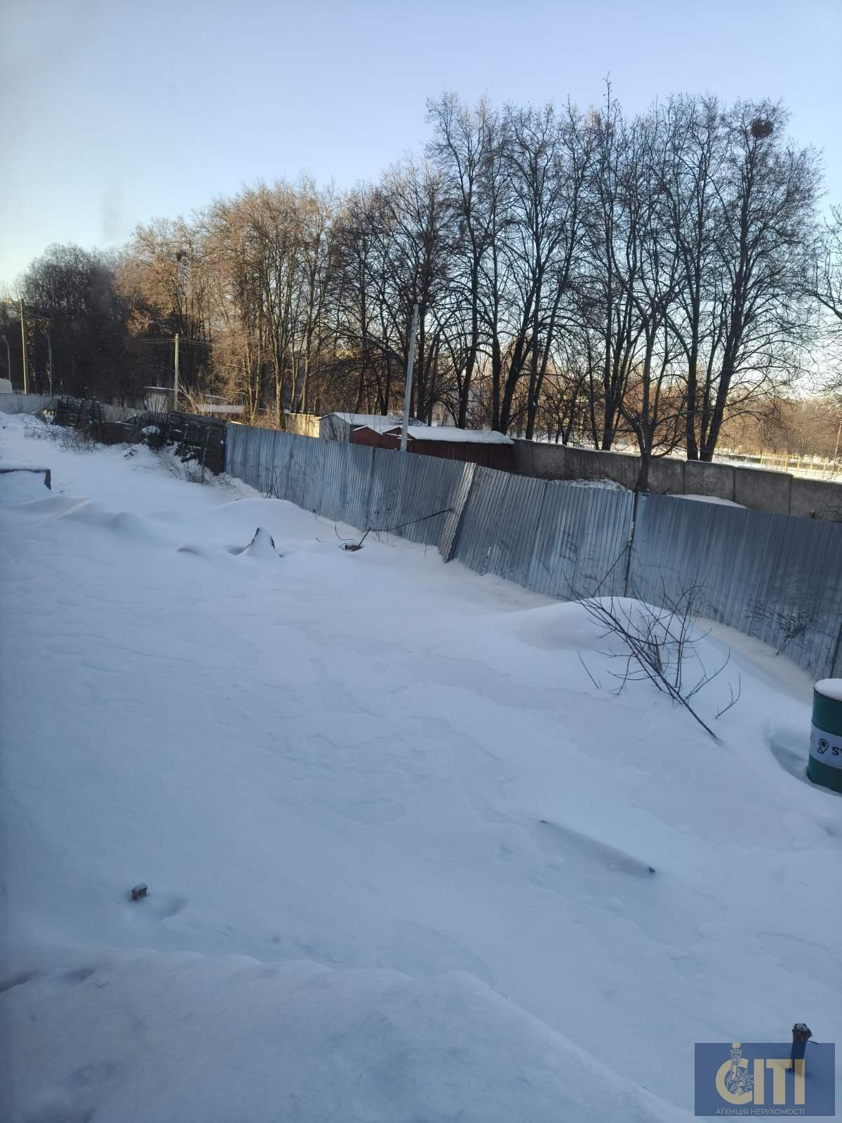 0-02-05-cbd5f9bdd0afa9244d53183fffb3d7198b3f60d53ee38c69c38323c52a76b59b_cf69476fa0acd8df Продаж фасадного комерційного приміщення, 120 кв.м, район Малинського ринку