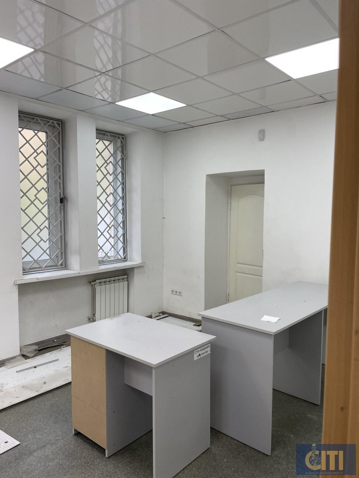 0-02-05-ea0ea79b66300a12939d95ceaa6ec1e89cdc4b1e96cabcdf34c10147ad3c5c1f_abb5e5813233bc49 Оренда нежитлового приміщення в центрі загальною площею 155 кв.м. по вулиці Київській, район ЦУМу