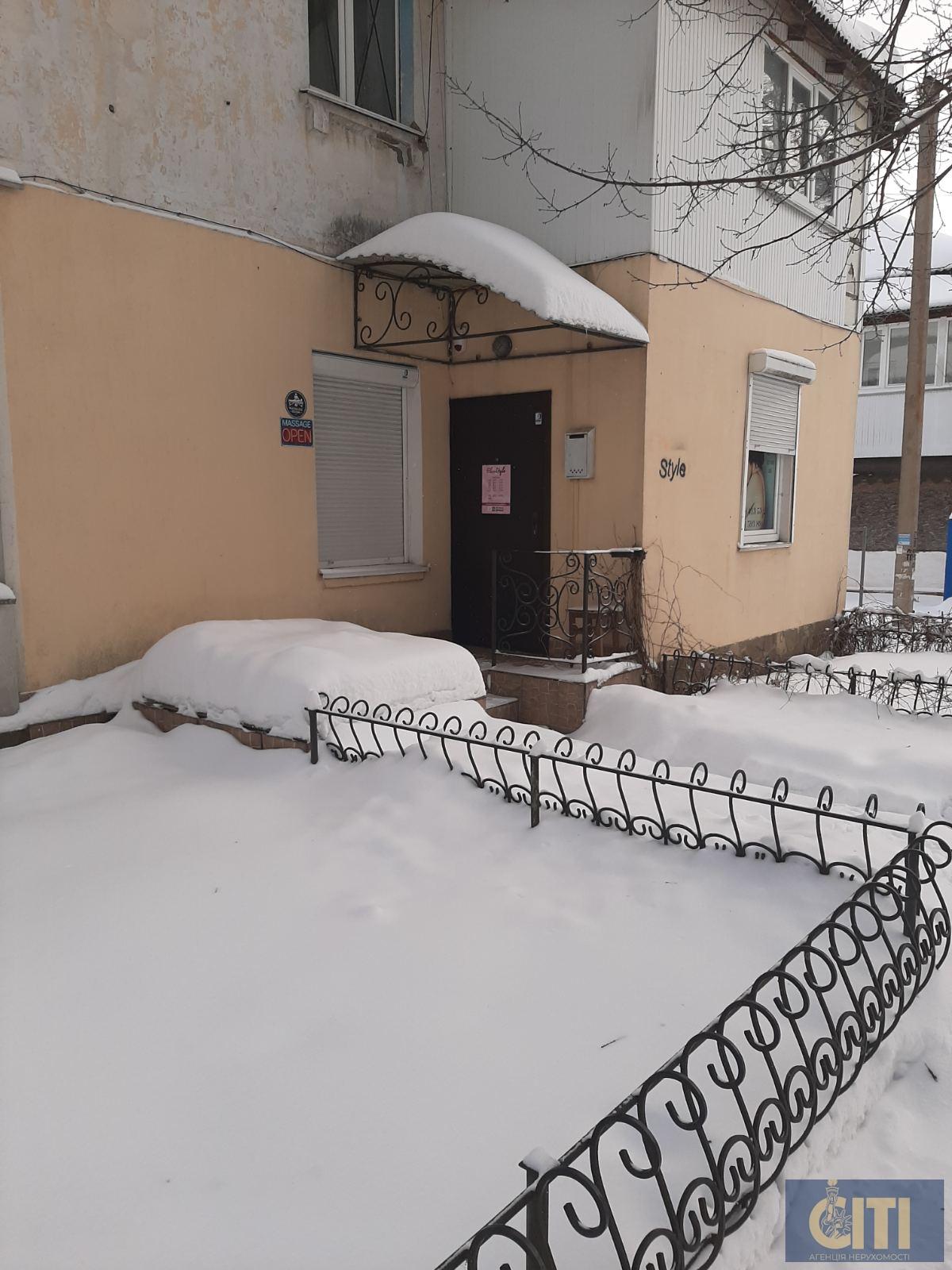 7987787979879878 Здається в оренду нежитлове приміщення по вулиці Гагаріна, 34 кв.м