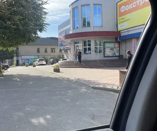 Комерційне приміщення на продаж у Бердичеві, 592 кв.м.