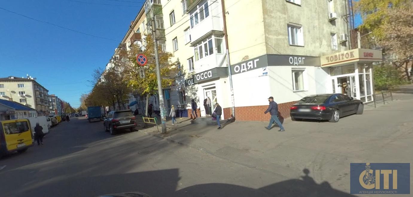 изображение_viber_2026-05-06_11-33-41-050 Оренда магазину в центрі, район Житнього ринку вул. Хлібна/Київська, 50 кв.м.
