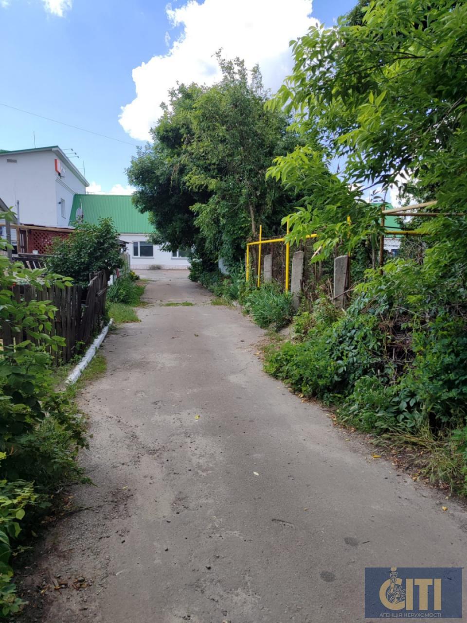 Продаж нежитлового приміщення 800 кв.м на Богунії