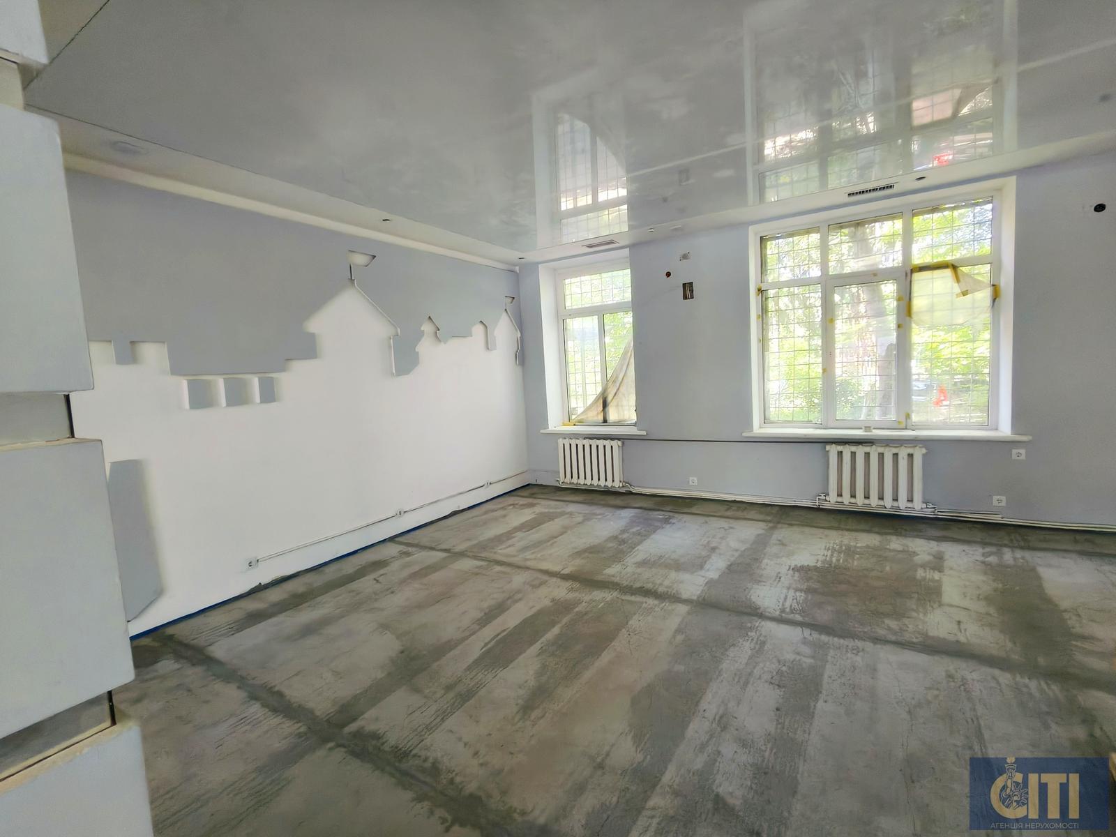 1865201950091455 Продаж комерційного приміщення 240 м² у центрі Житомира