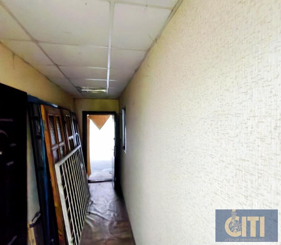 Продаж комерційного приміщення 240 м² у центрі Житомира