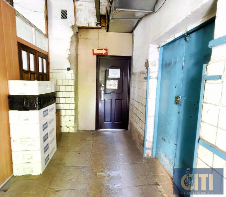 Продаж комерційного приміщення 240 м² у центрі Житомира