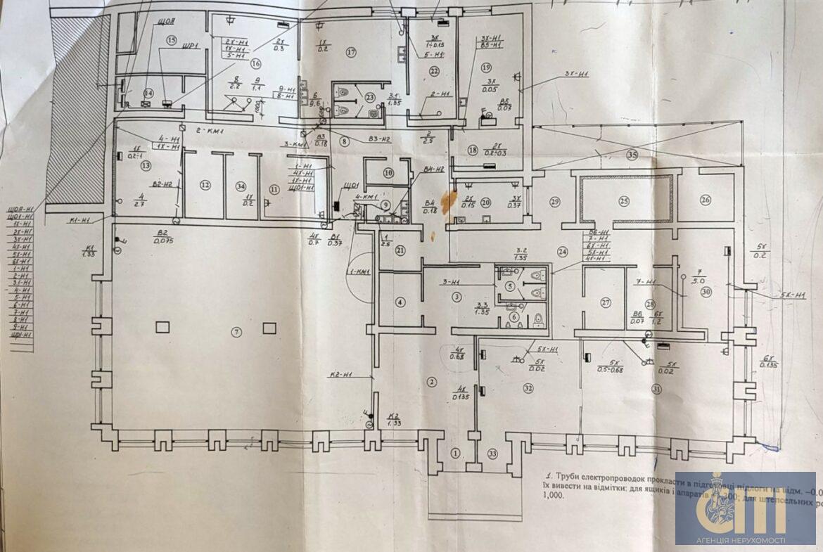 Продаж нежитлового приміщення 800 кв.м на Богунії