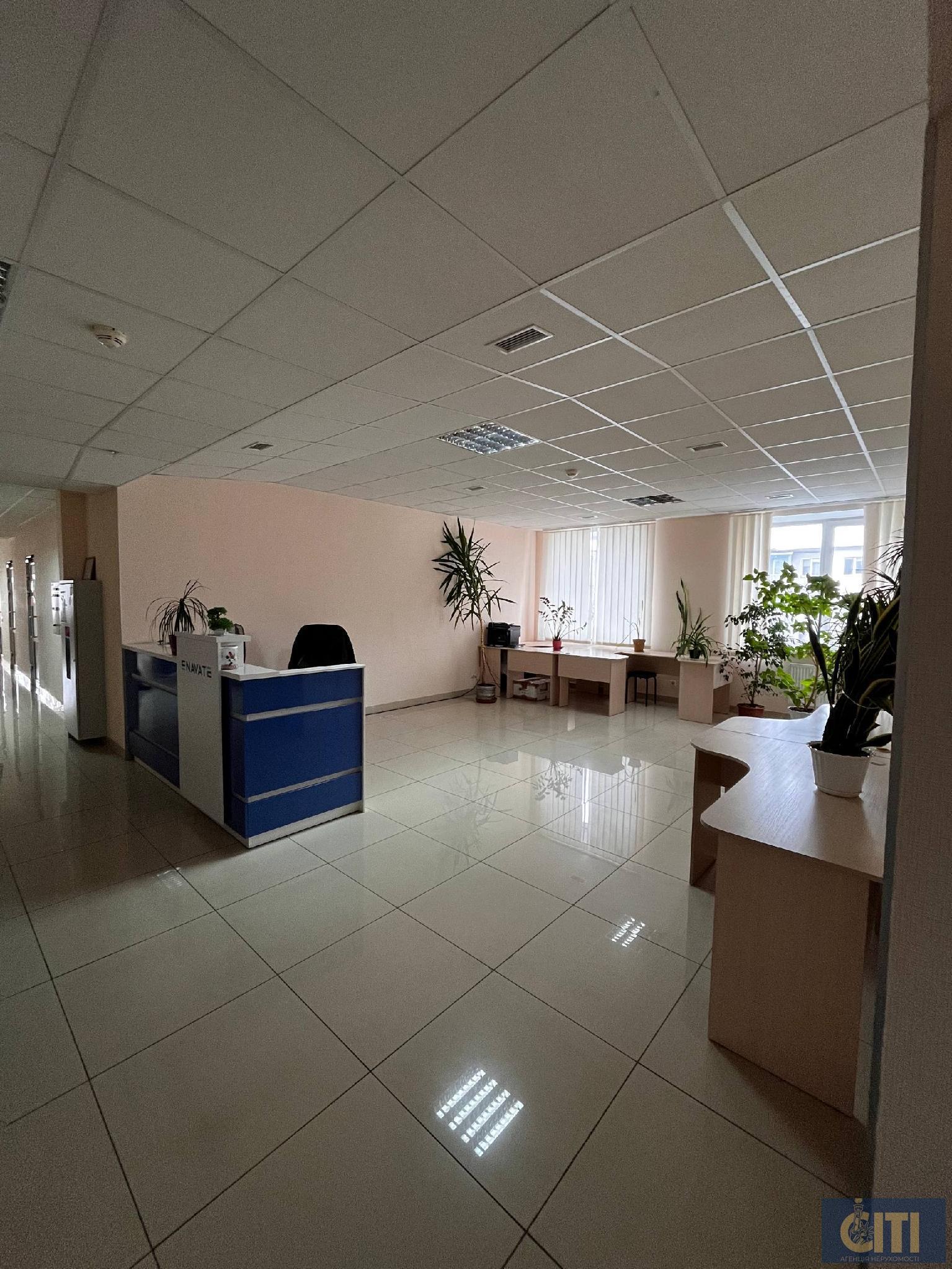 Оренда офісу в центрі Житомира – 900 м²