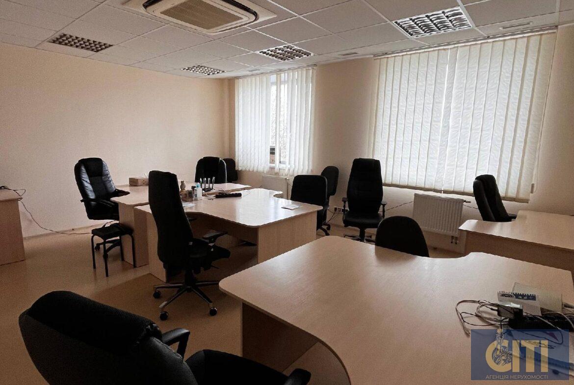 Оренда офісу в центрі Житомира – 900 м²