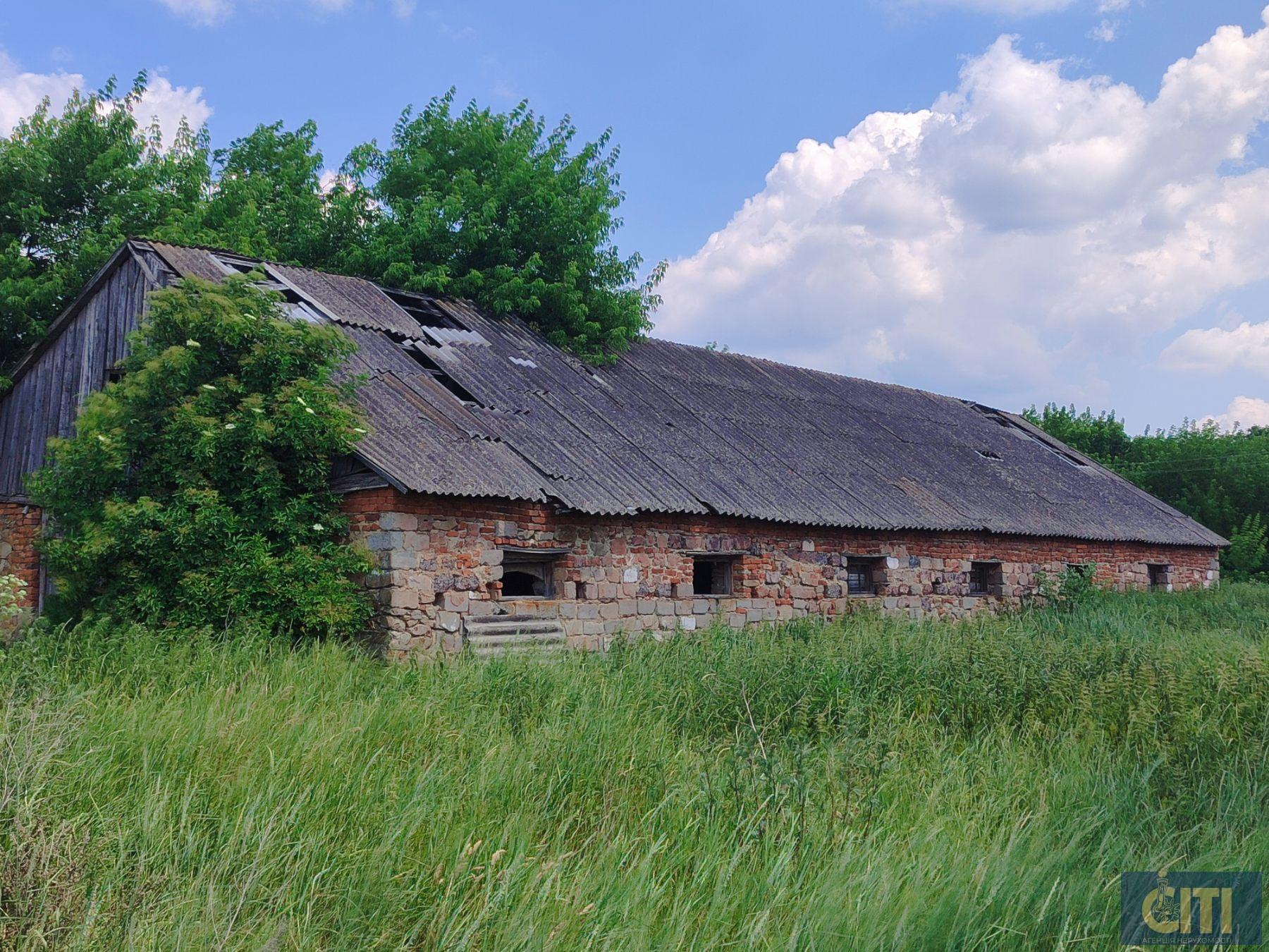Оренда майнового комплексу в Житомирському районі 1800 кв. м., 15 км.від м.Житомир
