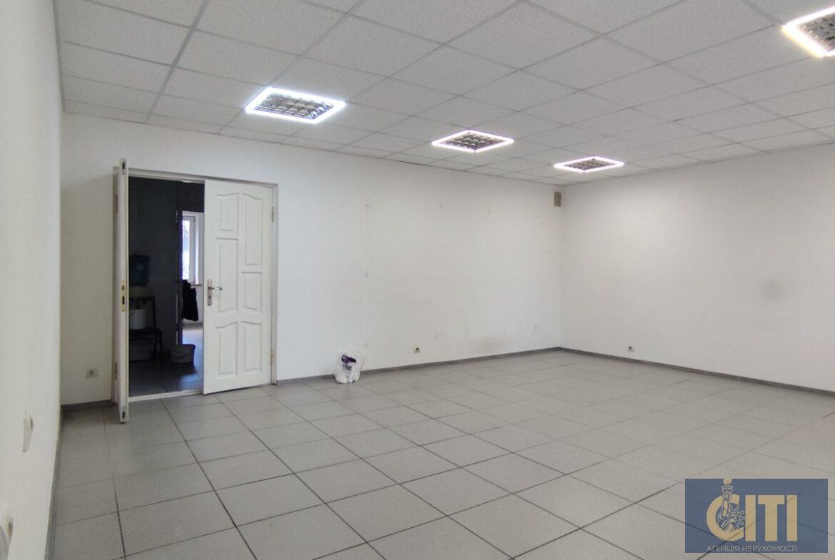 Оренда комерційного приміщення 100 м² по вул. Гоголівській