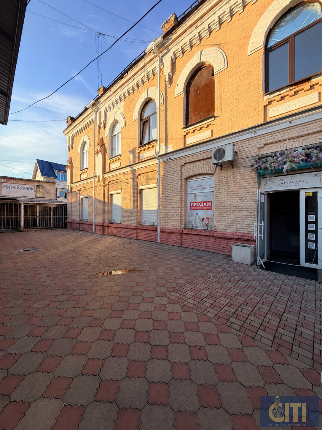 Комерційне приміщення, район Житнього ринку, 67,6 м²